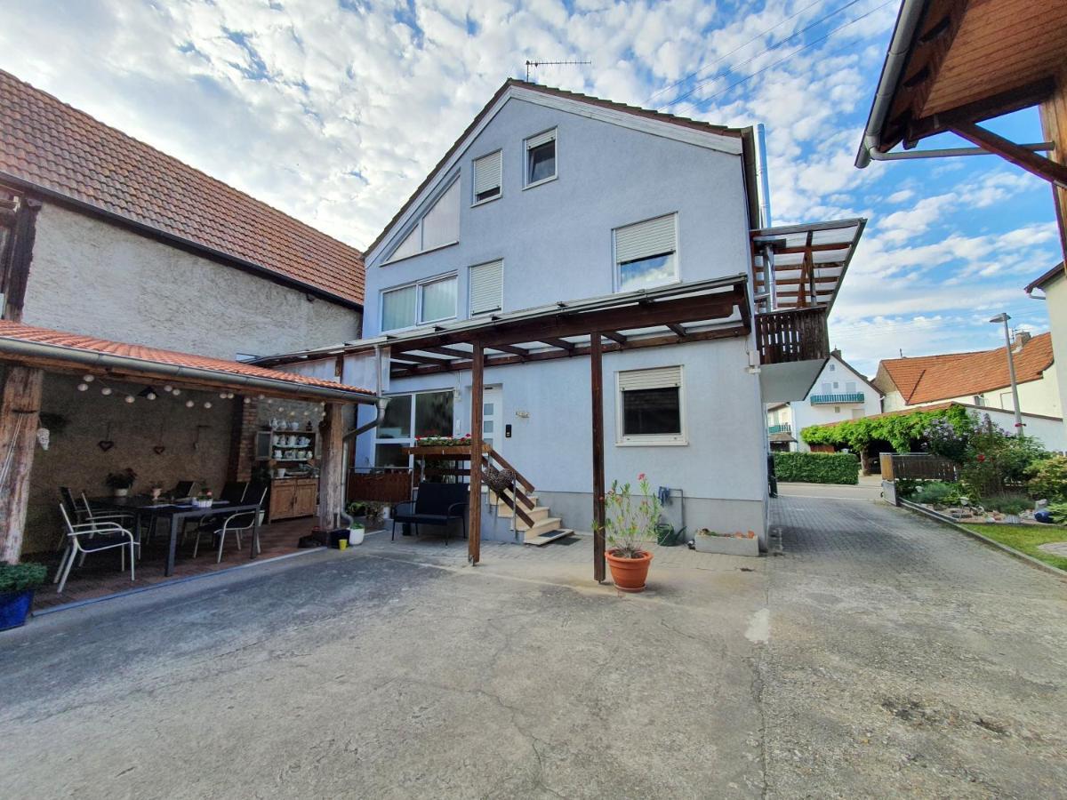 Ferienwohnung Baumann Neupotz Exterior foto